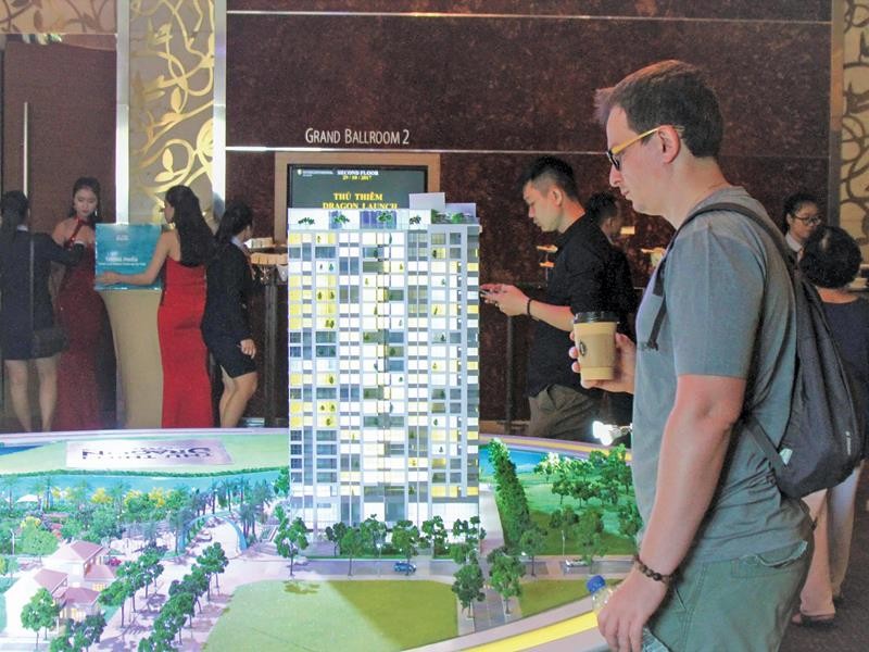 Khơi thông thị trường bất động sản bằng chính sách bán nhà cho người nước ngoài