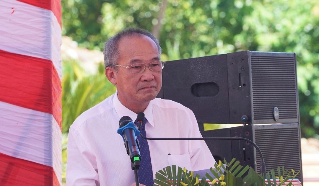 Cổ phiếu của Sacombank bất ngờ lao dốc sau tin đồn ông Dương Công Minh bị cấm xuất cảnh