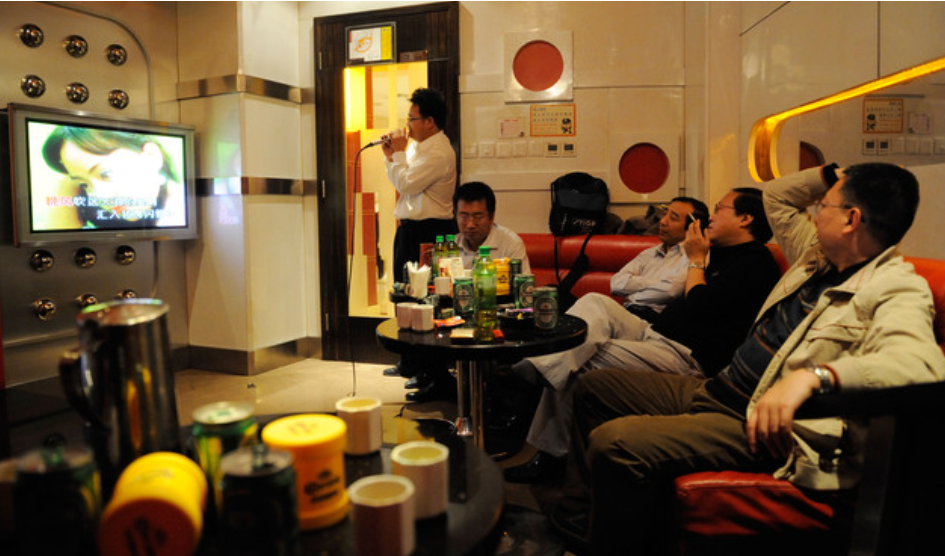 Hát Karaoke tại các quốc gia trên thế giới có gì đặc biệt?