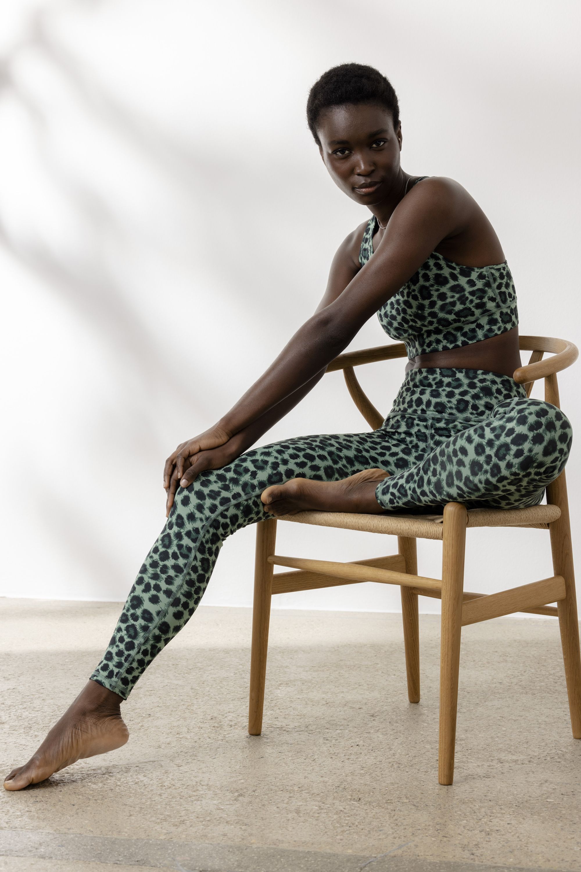 Quần legging trở thành ngành công nghiệp trị giá hàng chục tỷ USD