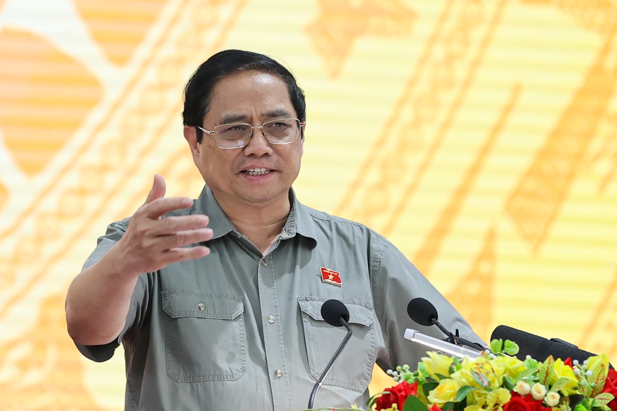 Thủ tướng nêu rõ chúng ta còn nhiều dư địa để tiếp tục mở rộng, linh hoạt hơn trong việc vay vốn ODA - Ảnh: VGP/Nhật Bắc