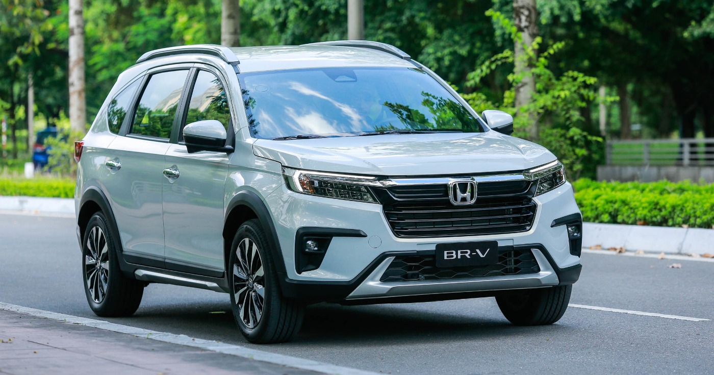 Doanh số phân khúc xe đa dụng 7 chỗ 'hụt hơi' trong tháng 10