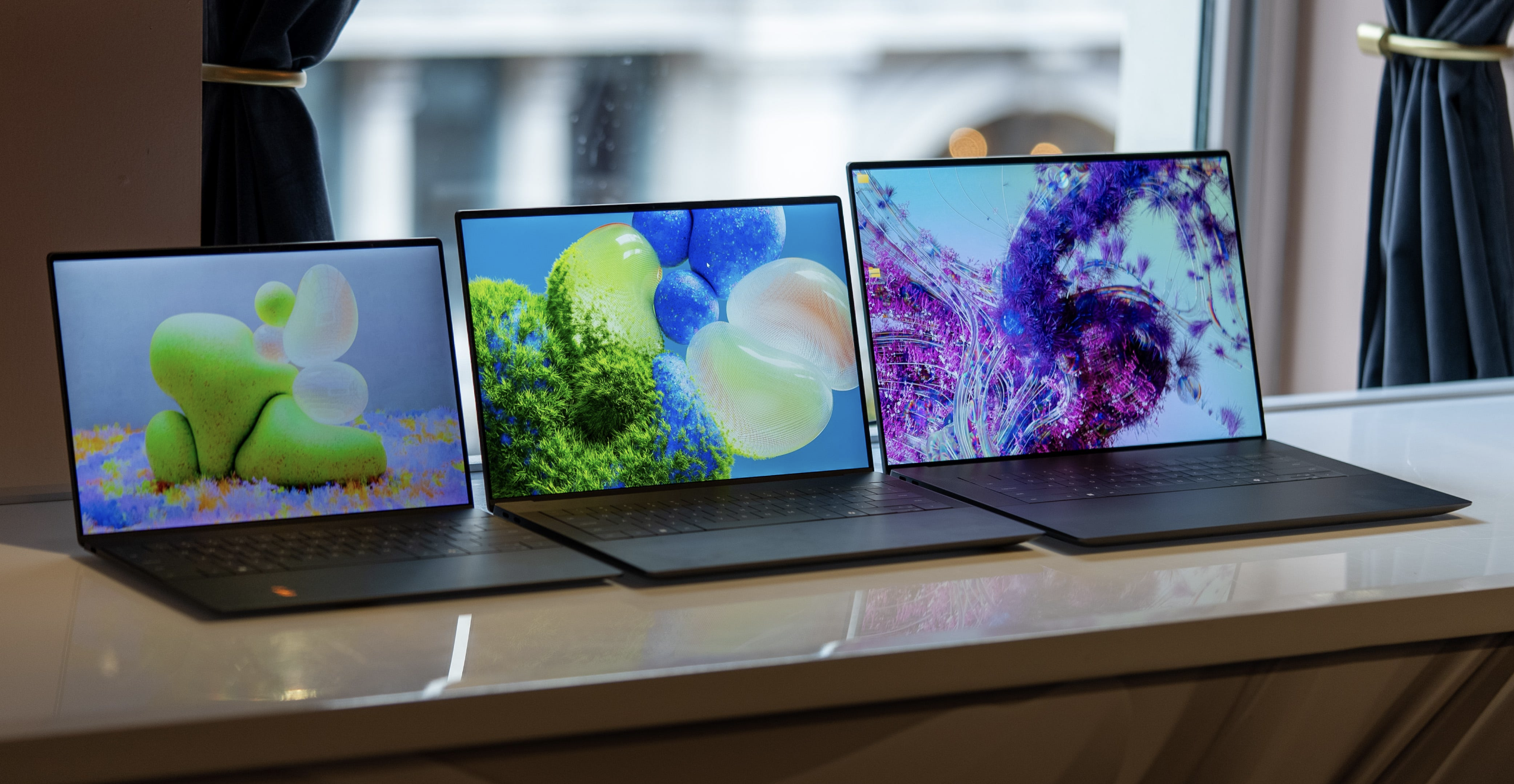 Thị trường máy tính toàn cầu giảm 13% trong năm 2023