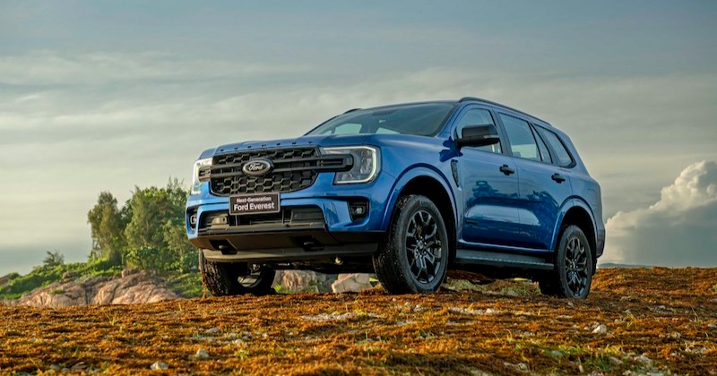 Ford Everest bị triệu hồi ở Việt Nam do lỗi phần mềm