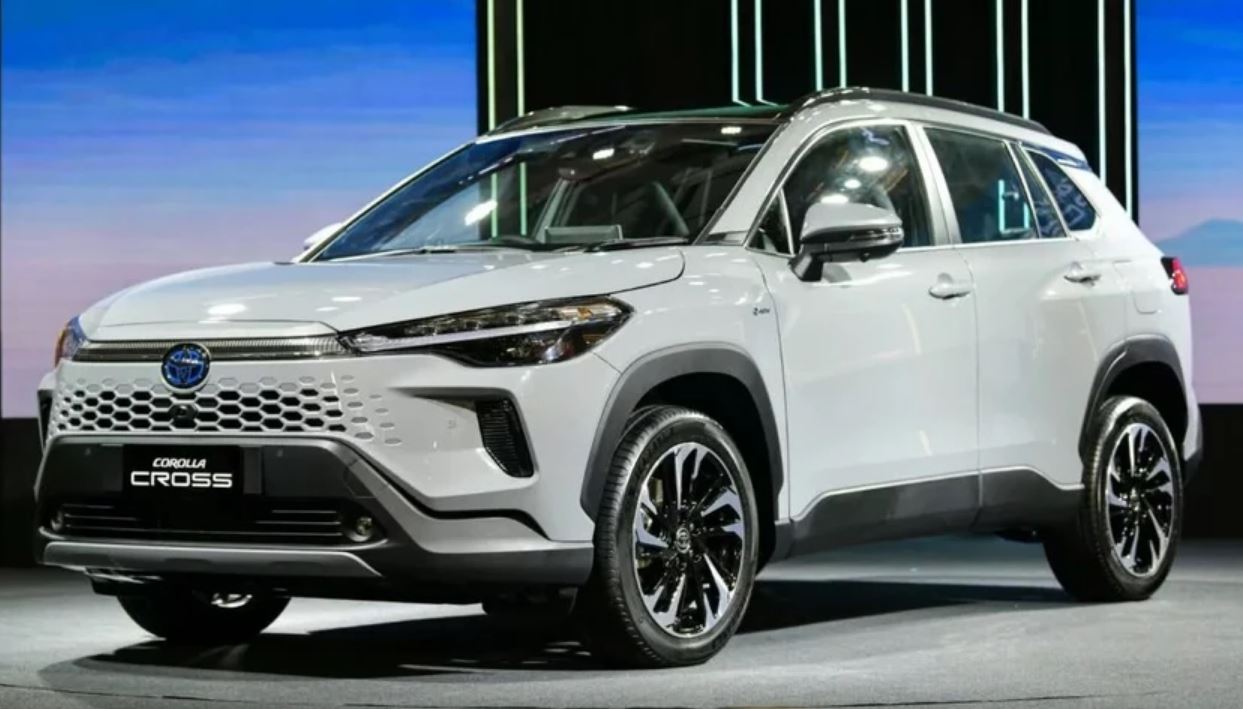 Toyota Corolla Cross facelift gây ấn tượng tại triển lãm BIMS 2024
