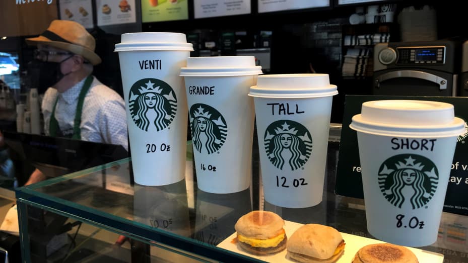 Starbucks công bố kế hoạch mở cửa 17.000 địa điểm mới vào năm 2030, cắt giảm 3 tỷ USD chi phí