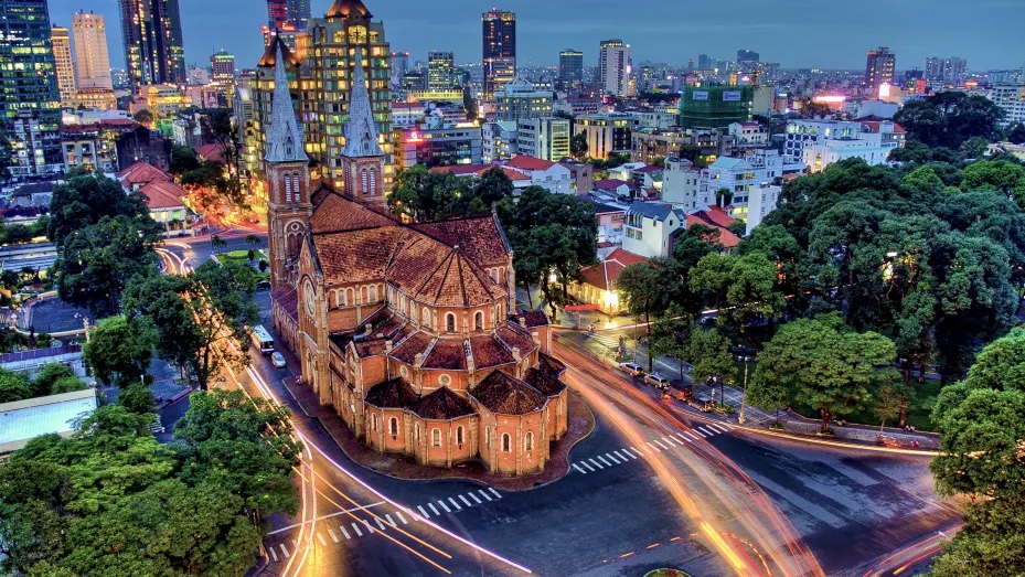 Việt Nam là quốc gia duy nhất chứng kiến mức tăng trưởng tài sản hơn 120% trong thập kỷ tới