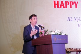 TS. Võ Trí Thành: Doanh nghiệp phải phòng thủ chắc chắn, quản trị dòng tiền và rủi ro tốt trong năm 2024