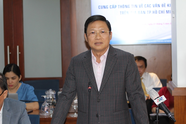 Phó Tổng giám đốc Eximbank khẳng định sẽ không thu khoản nợ 8,8 tỷ 2