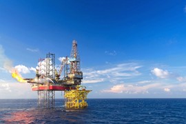 Mỏ dầu 700 triệu USD nhận FID, Dịch vụ Kỹ thuật Dầu khí (PVS) và PV Drilling (PVD) hưởng lợi lớn?
