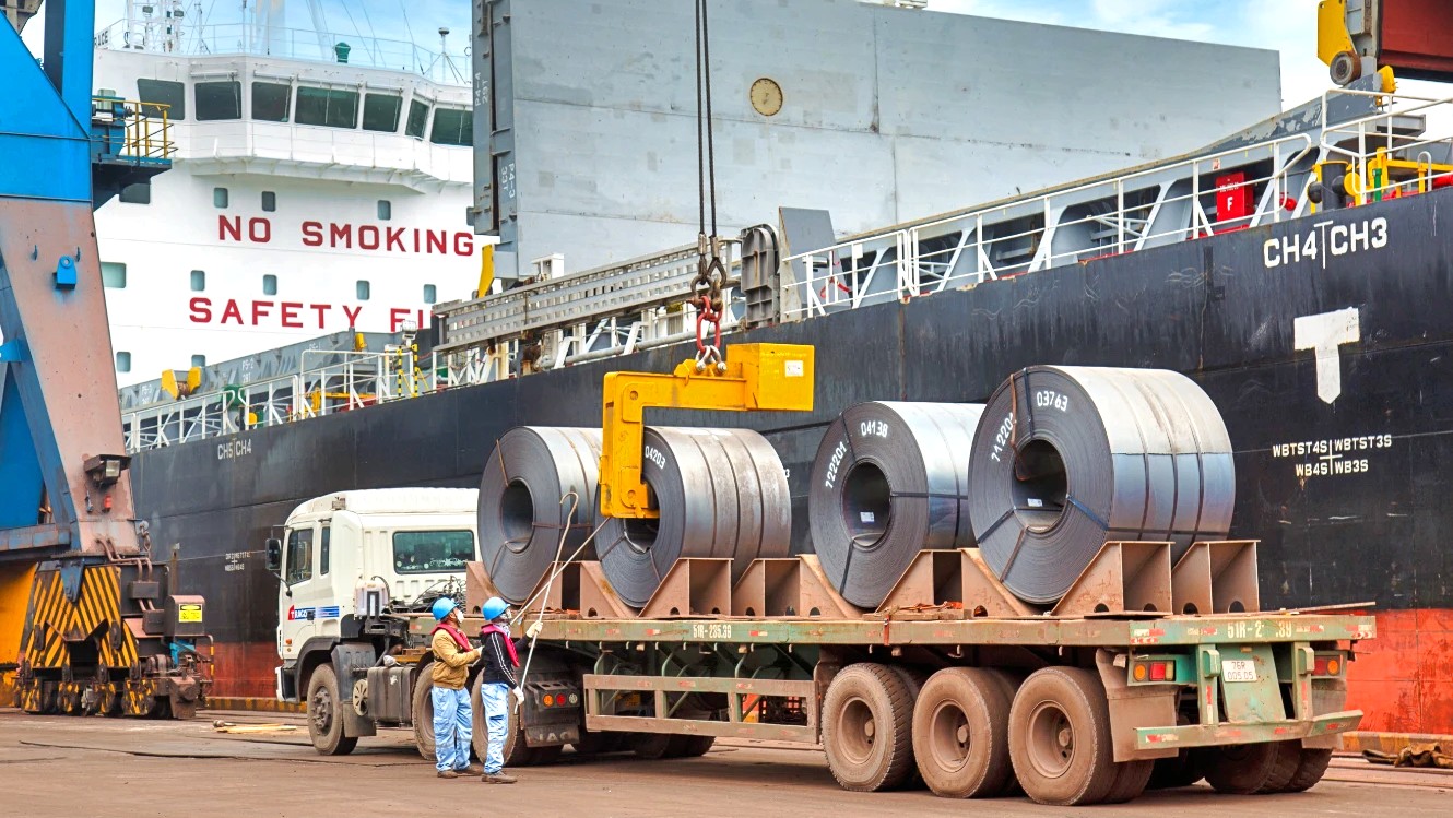 Tiêu thụ thép của Hòa Phát lên cao nhất 16 tháng, định giá cổ phiếu HPG liệu đã hấp dẫn?