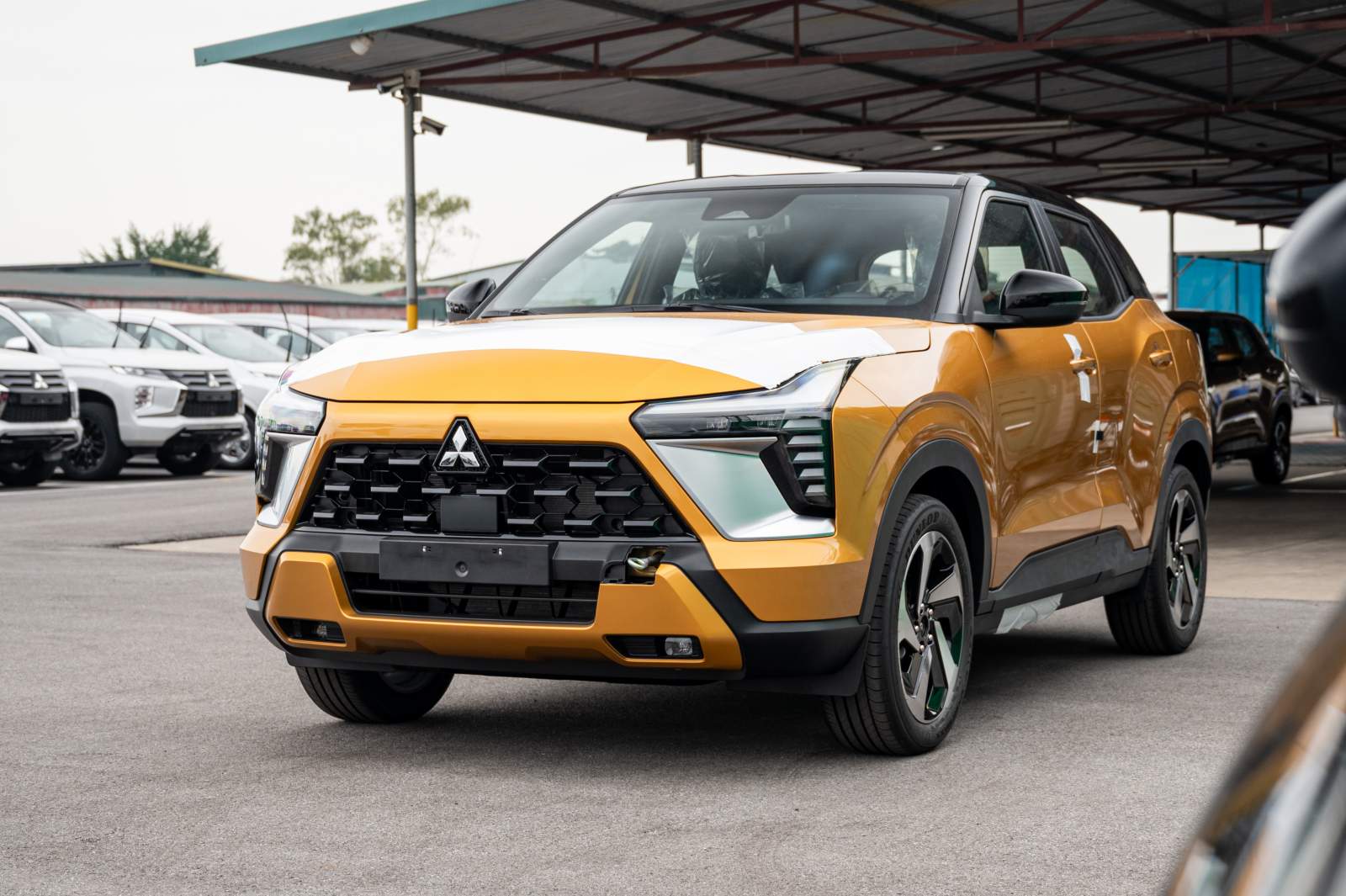 Lộ hình ảnh Mitsubishi Xforce đã về kho tại Việt Nam, sớm ra mắt chính thức 2