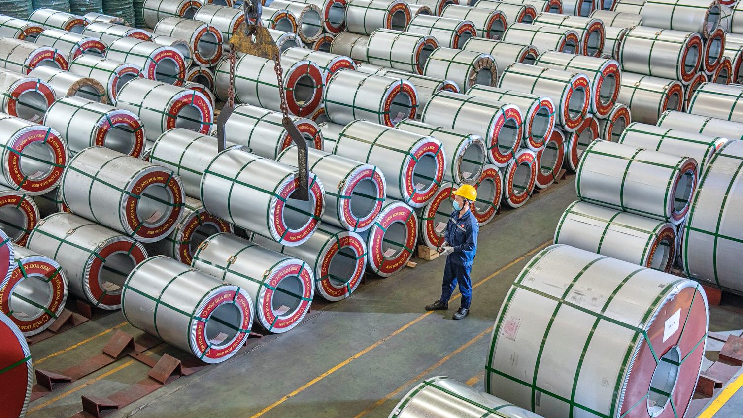 Tập đoàn Hoa Sen HSG : Duy trì sản lượng trong năm 2024, hoàn thiện hệ thống Hoa Sen Home