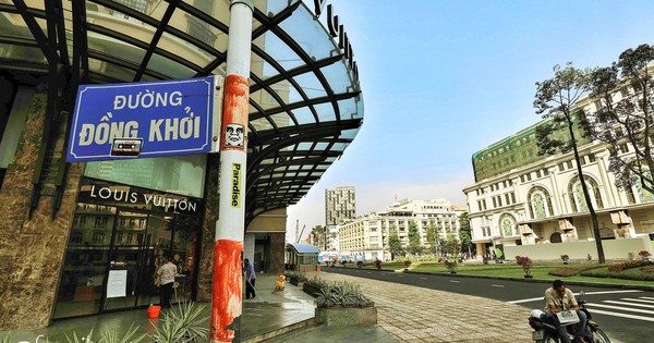 Loạt bất động sản đắc địa về tay Vạn Thịnh Phát tại con đường có giá thuê đắt đỏ hàng đầu thế giới