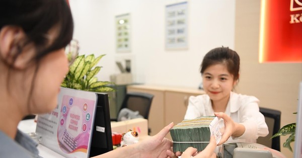 Nới room tín dụng: Ráo riết đẩy 730 ngàn tỷ đồng ra nền kinh tế