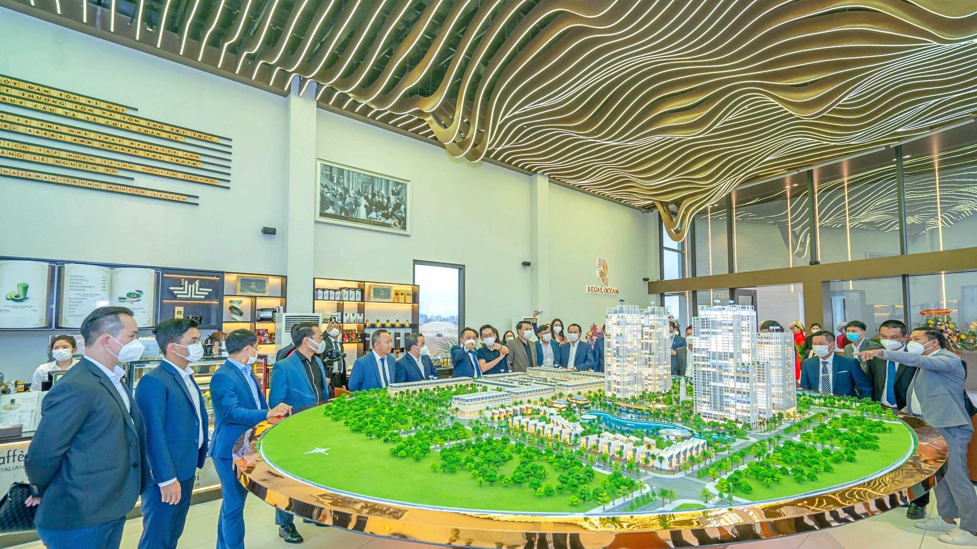 Kinh doanh đất nền, căn hộ khởi sắc, Tập đoàn Đất Xanh DXG chào bán 101 triệu cổ phiếu 'giá rẻ'