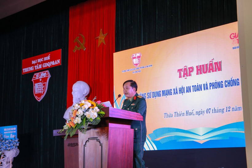SV Huế hào hứng tập huấn kỹ năng dùng mạng xã hội, phòng chống ma túy học đường 3