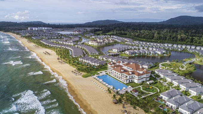 Nhiều chặng bay nội địa ngừng khai thác, bất động sản nghỉ dưỡng ở đảo ngọc Phú Quốc sẽ ra sao?