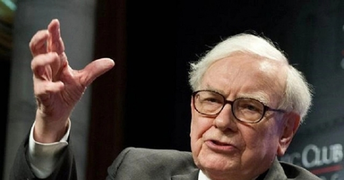 Warren Buffett bán 28,7 tỷ USD cổ phiếu, gióng lên hồi chuông cảnh báo về nền kinh tế Mỹ