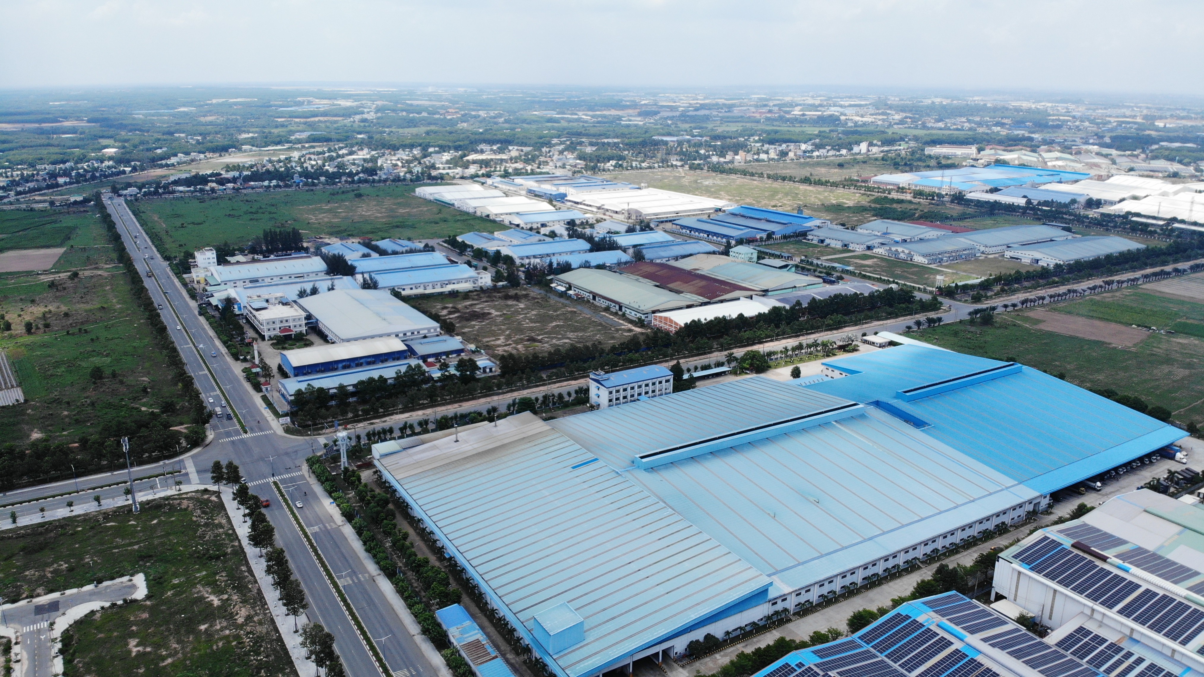 Thành công nhất ngành trong năm 2023, nhưng bất động sản công nghiệp được dự báo sớm gặp sóng gió 2