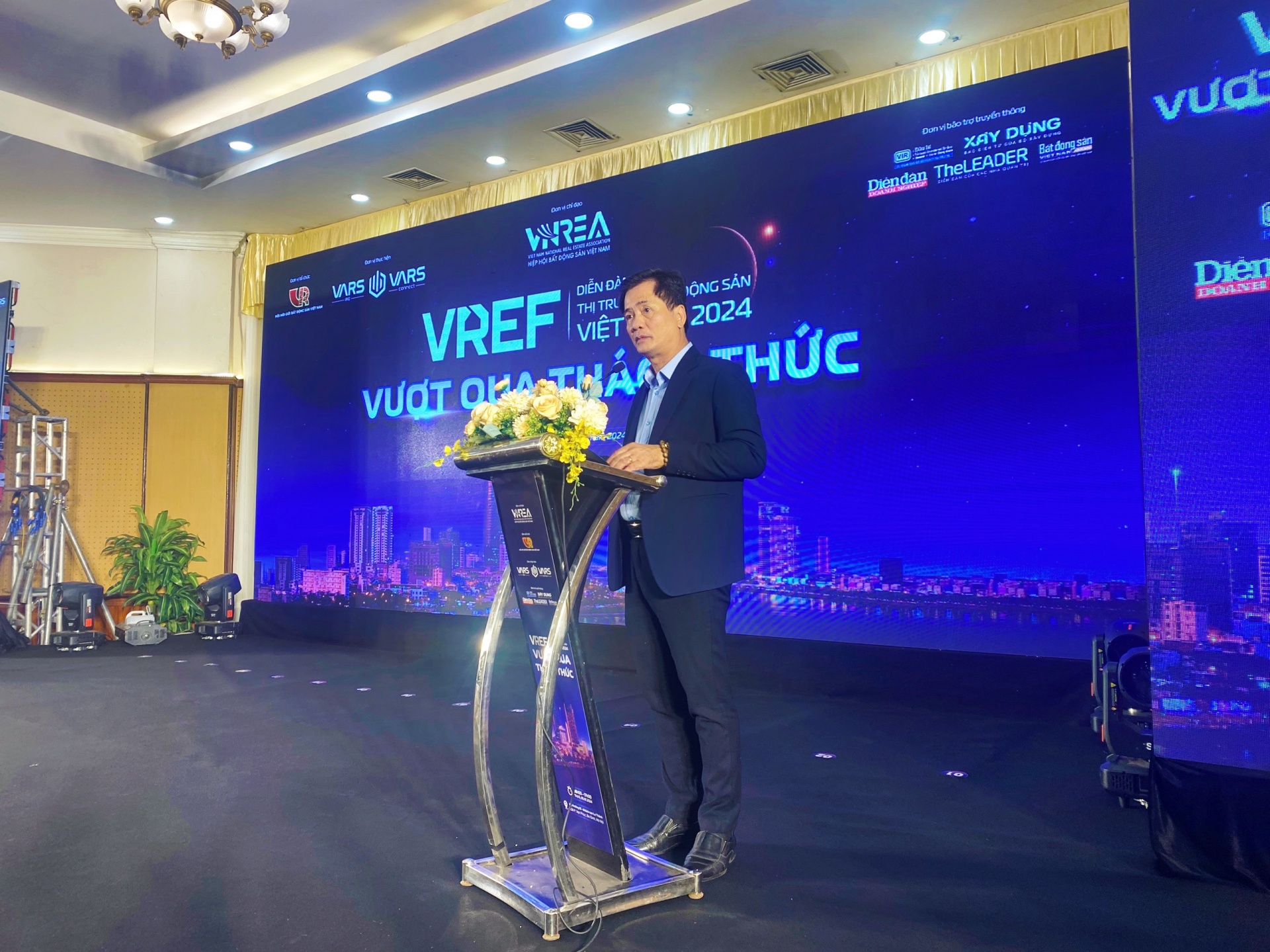 Năm 2024 là 'viên gạch đầu tiên' cho chu kỳ phát triển mới của thị trường bất động sản 4