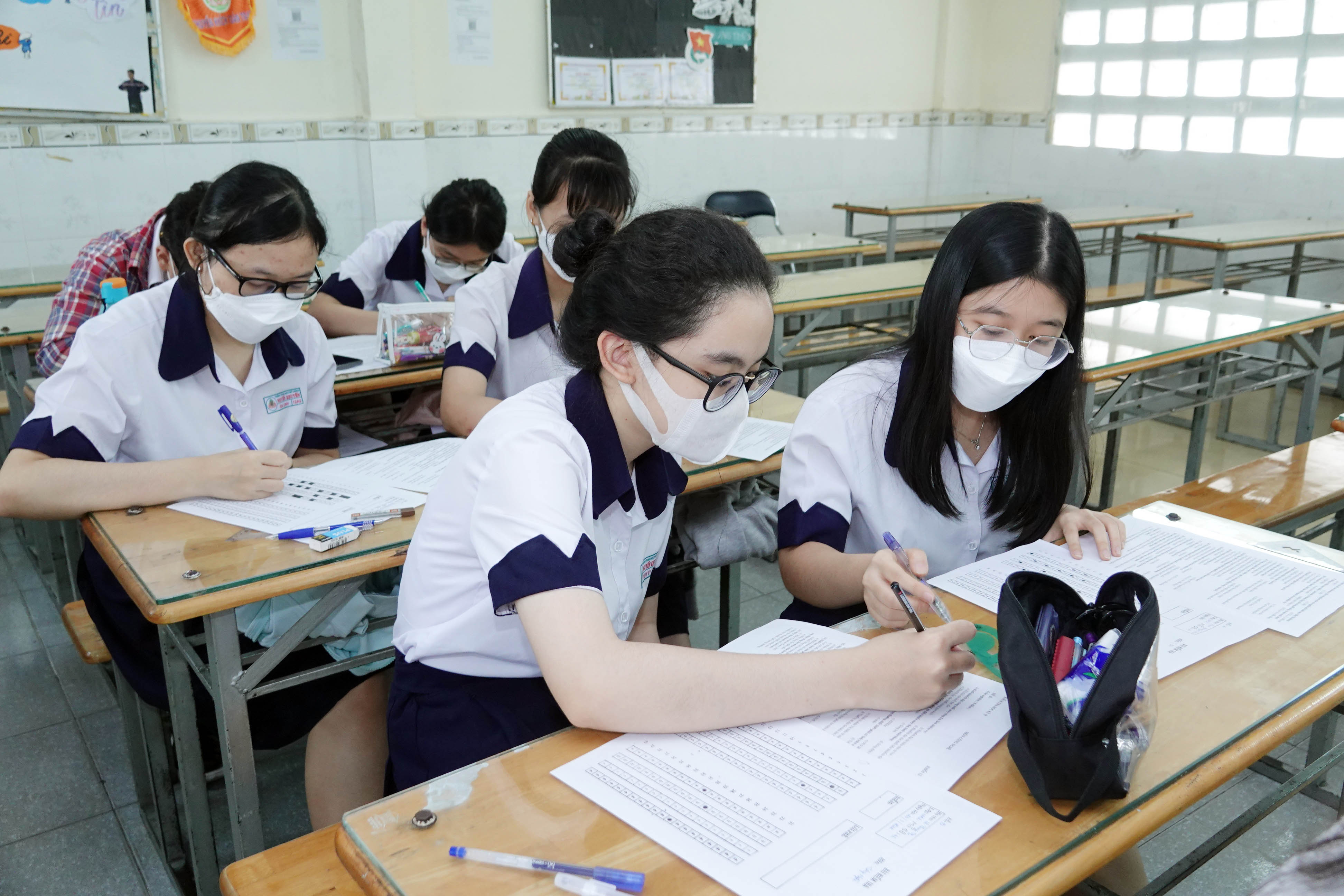 Đề thi minh họa môn Toán tốt nghiệp THPT từ năm 2025