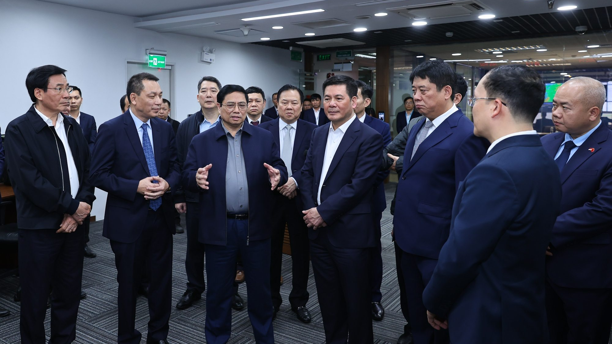 Thủ tướng giao nhiệm vụ cho EVN: Đảm bảo cung cấp điện, tái cấu trúc hiệu quả