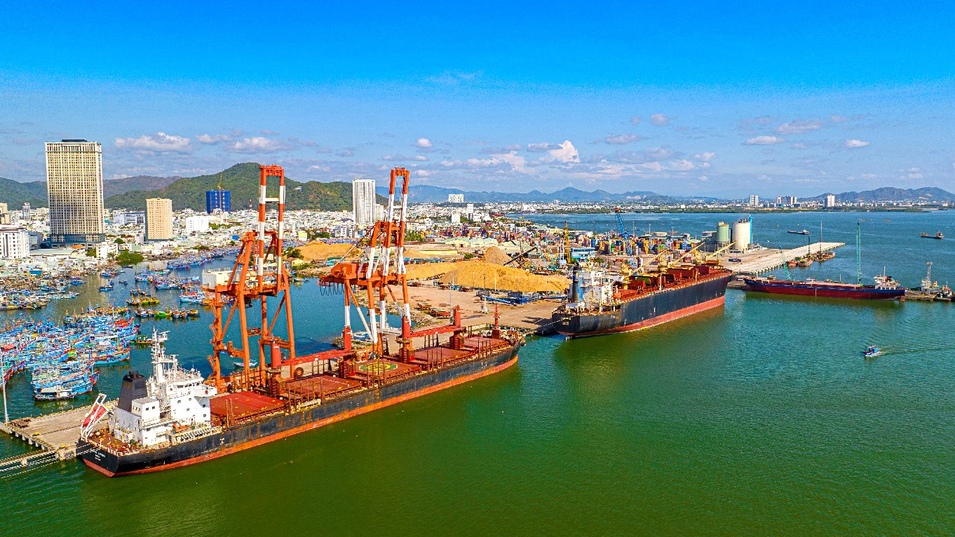 Ngay trước ngày chào sàn HoSE, Cảng Quy Nhơn (QNP) báo lãi năm 2023 tăng 154%