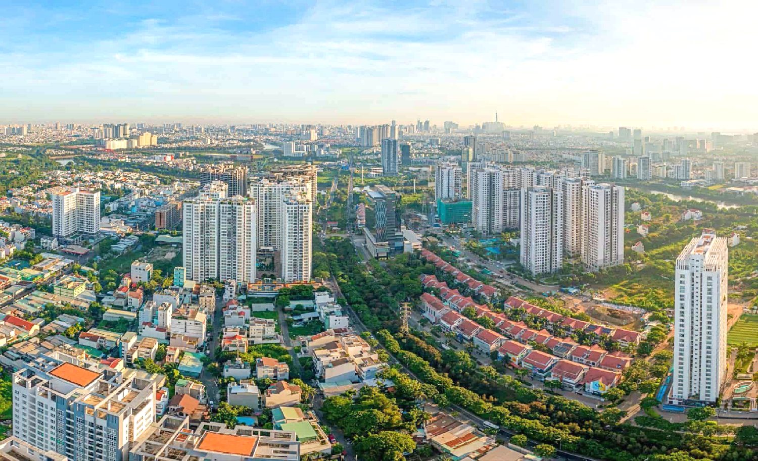 TS. Lê Xuân Nghĩa: Nên quên gói tín dụng 120.000 tỷ đồng hỗ trợ nhà ở xã hội
