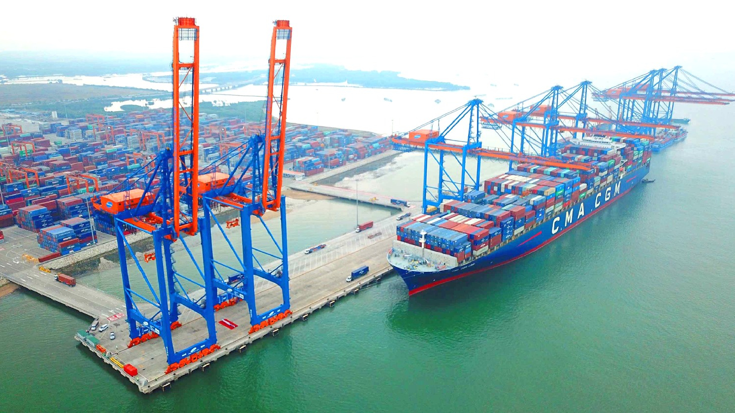 Dự báo sản lượng qua các cảng biển nước sâu tăng 15%, cổ phiếu nào sẽ hưởng lợi?