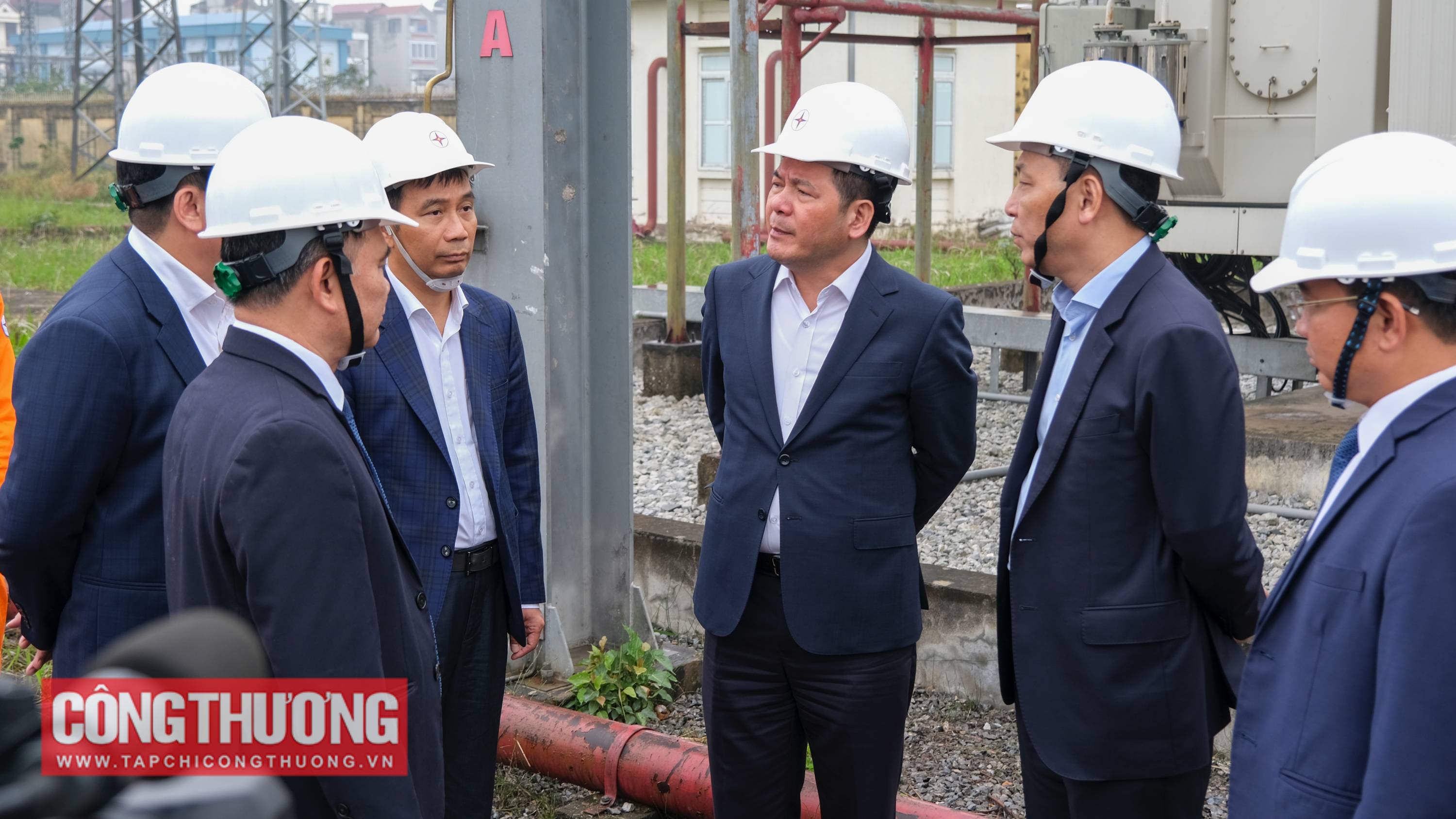 Huy động hợp lý các nguồn điện, ưu tiên đảm bảo cung ứng điện ổn định, an toàn dịp Tết