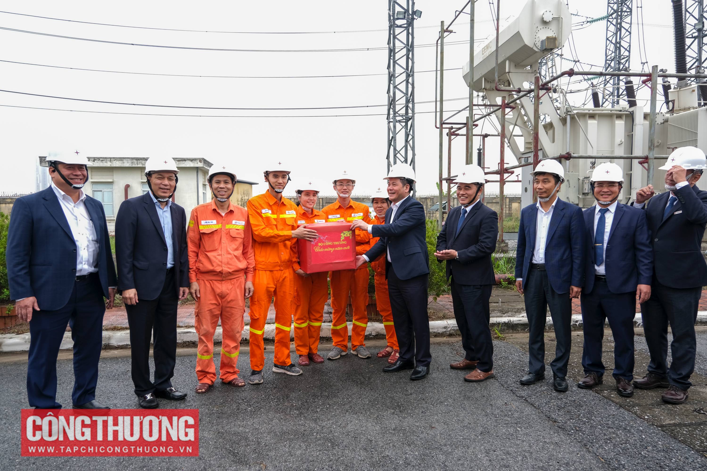 Huy động hợp lý các nguồn điện, ưu tiên đảm bảo cung ứng điện ổn định, an toàn dịp Tết 4
