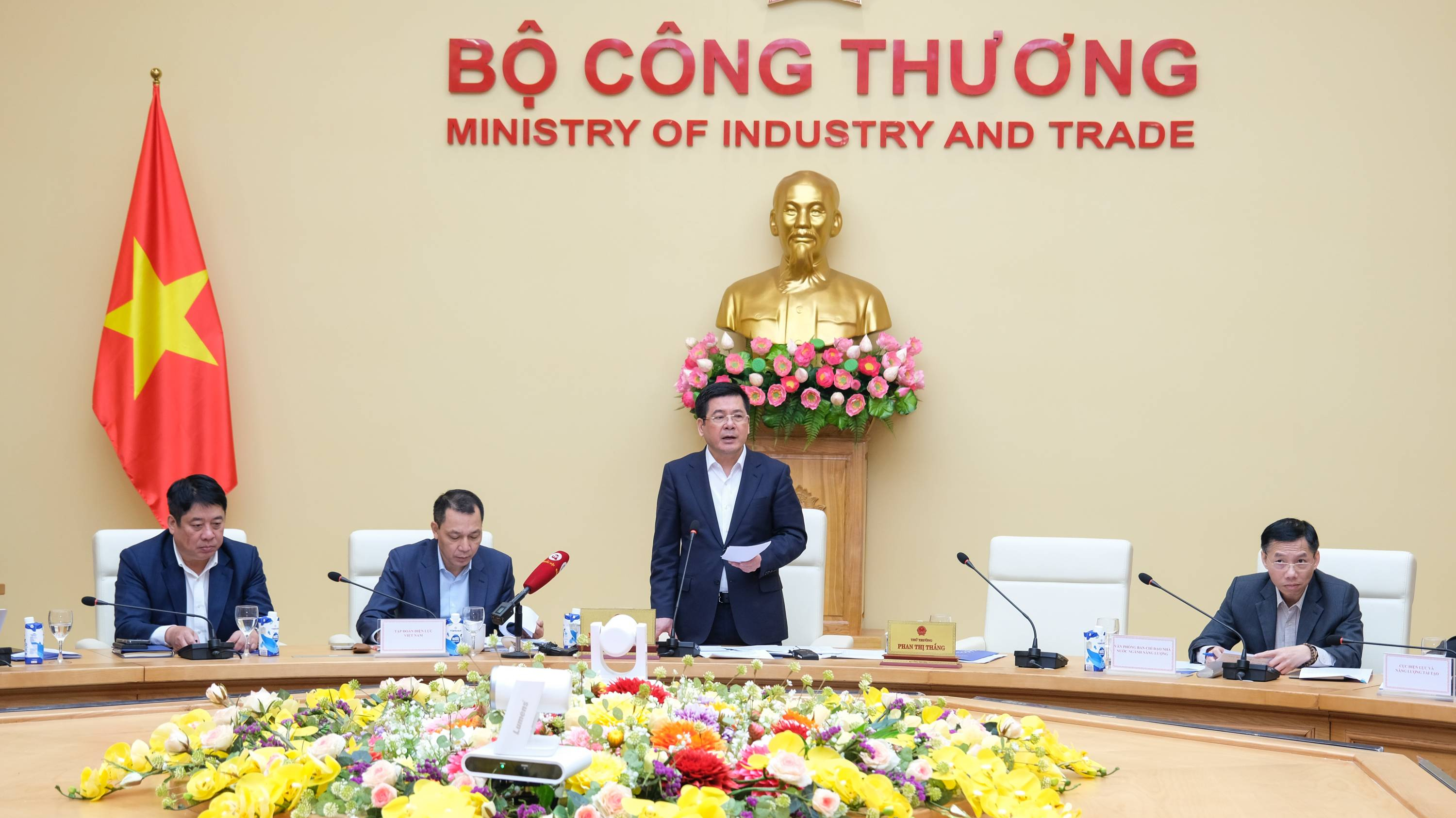 Đường dây 500kV Quảng Trạch - Phố Nối: Đã bàn giao xong 91% số vị trí móng cột