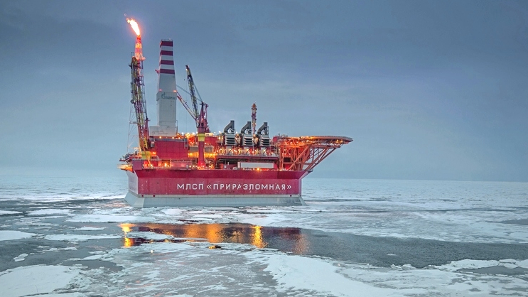 Giá xăng dầu hôm nay 17/2: Tiếp tục tăng bất chấp IEA hạ dự báo tăng trưởng nhu cầu dầu