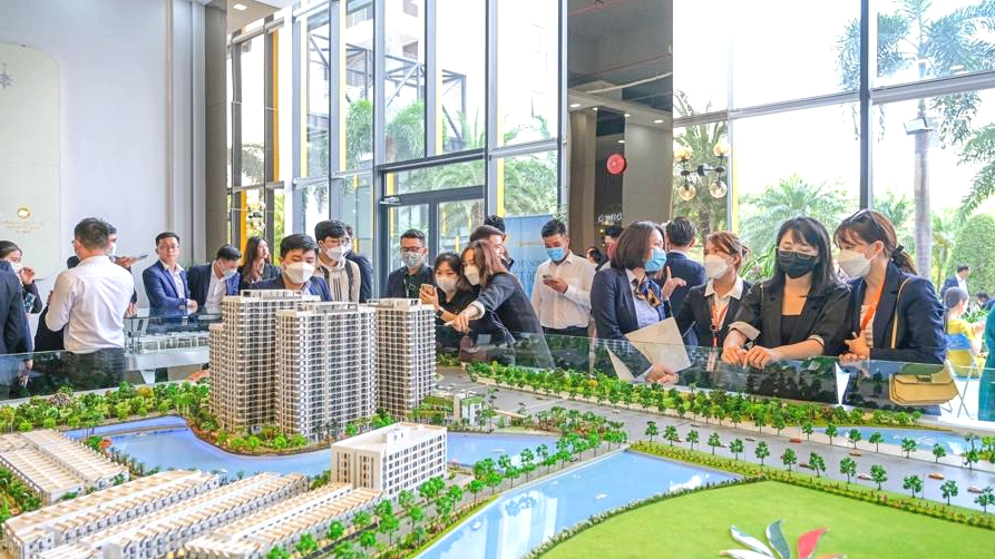 Bất động sản Phát Đạt (PDR): 7 nhà đầu tư không được mua cổ phiếu phát hành thêm