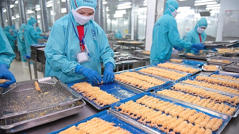 Nguồn cung toàn cầu suy giảm, xuất khẩu tôm Việt Nam có thể tăng 15% năm nay