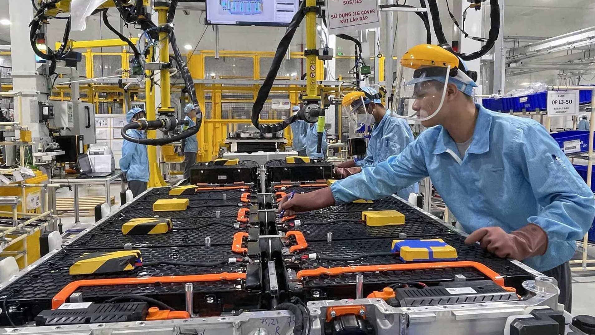 Kỳ vọng Việt Nam tiếp tục là ngoại lệ về thu hút vốn FDI trên toàn cầu trong năm nay