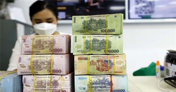 Thủ tướng yêu cầu thúc đẩy tín dụng, đảm bảo vốn cho nền kinh tế