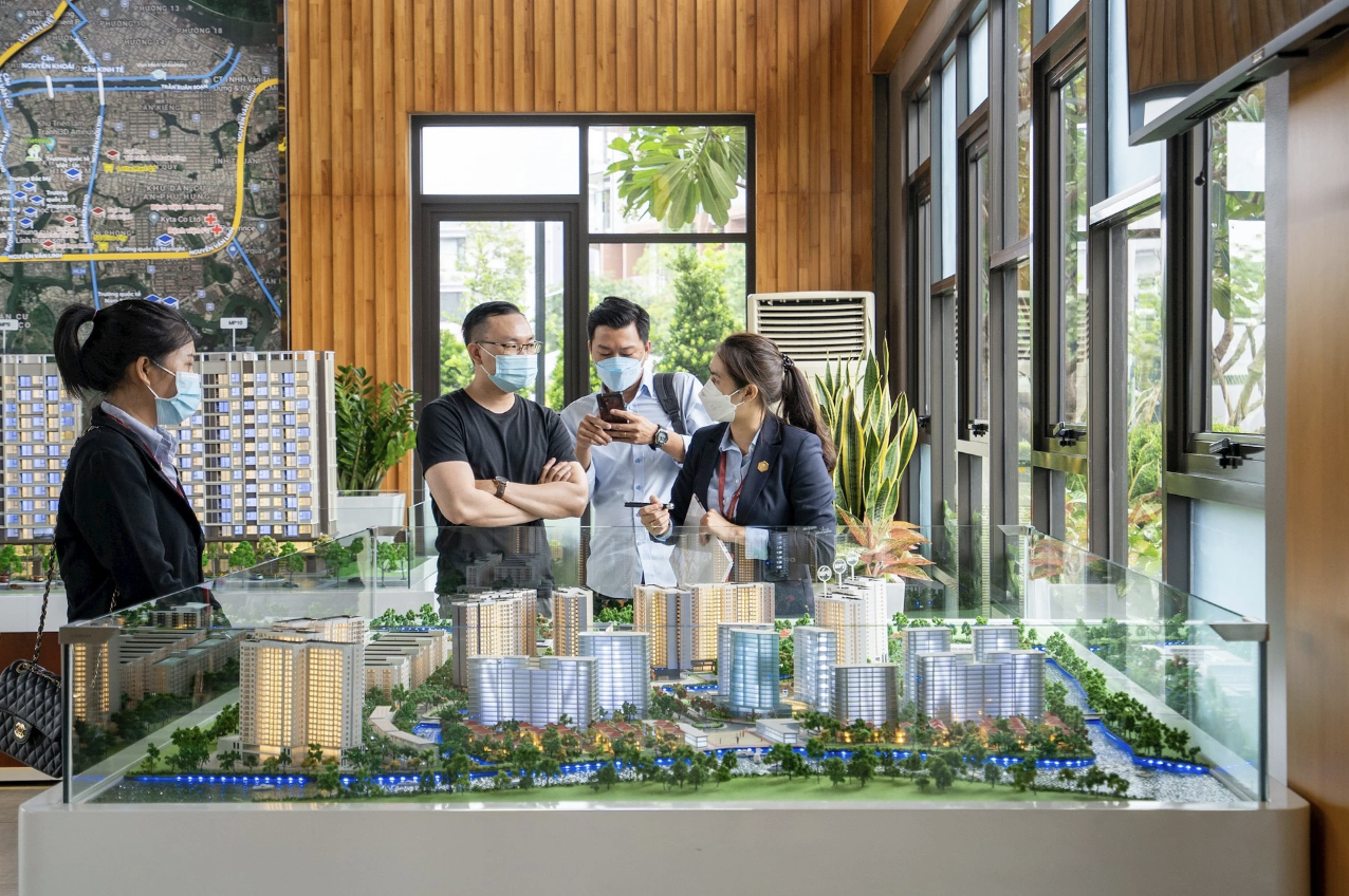 'Cú bẻ lái' của ngành môi giới bất động sản trong năm 2024 7