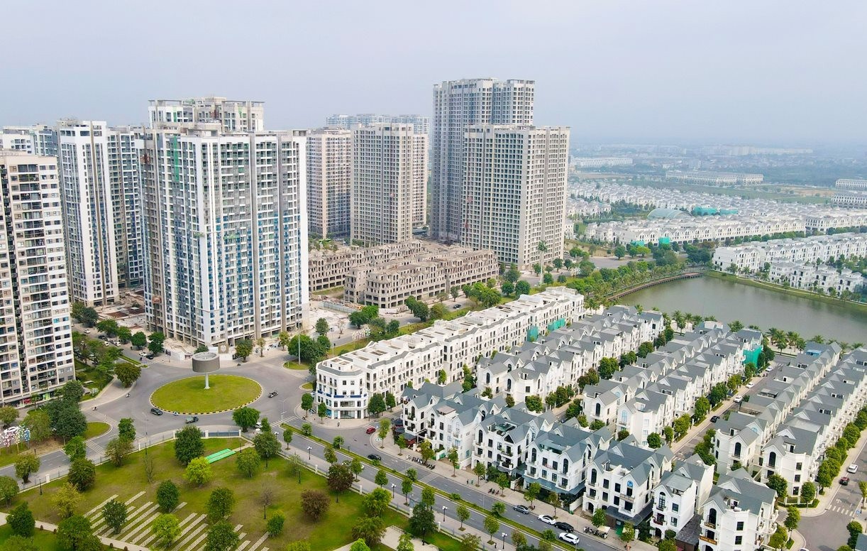 Giải mã dòng tiền từ TP.HCM chảy ra thị trường bất động sản Hà Nội
