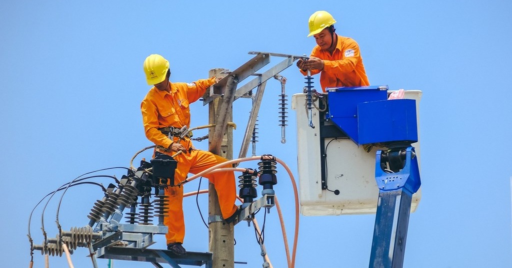 Giúp EVN có nguồn thanh toán cho chủ đầu tư, Bộ Công Thương đề xuất điều chỉnh giá điện năm 2024