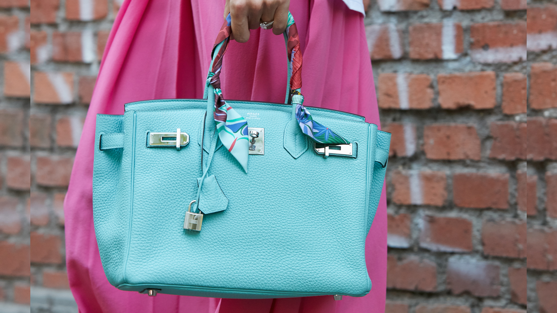 Vì sao những chiếc túi Hermès được cho là khoản đầu tư lời hơn cả vàng, chứng khoán? 2