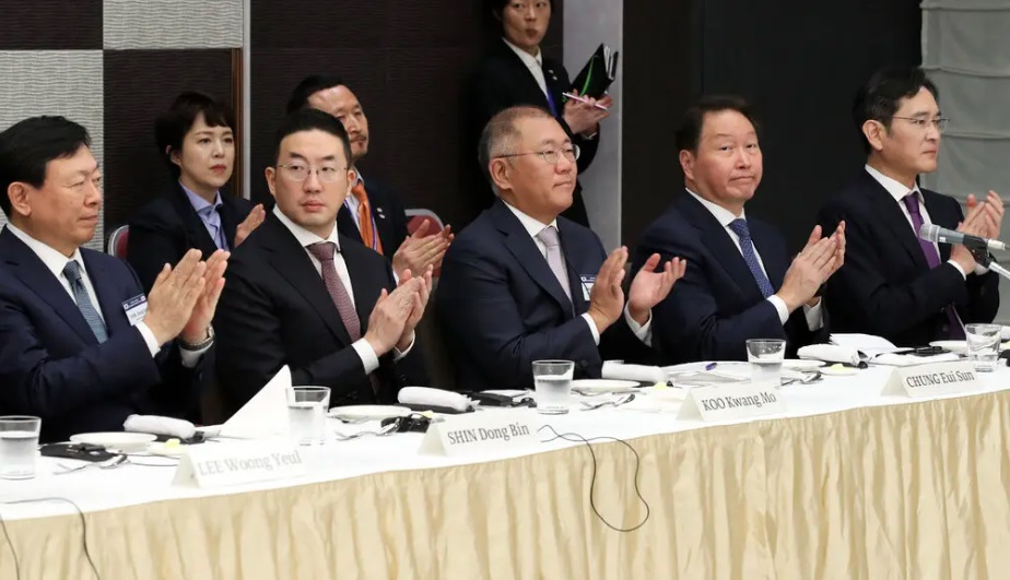 Hé lộ uẩn khúc quanh việc cố chủ tịch LG thừa kế lại toàn bộ tài sản cho người con trai nuôi 2