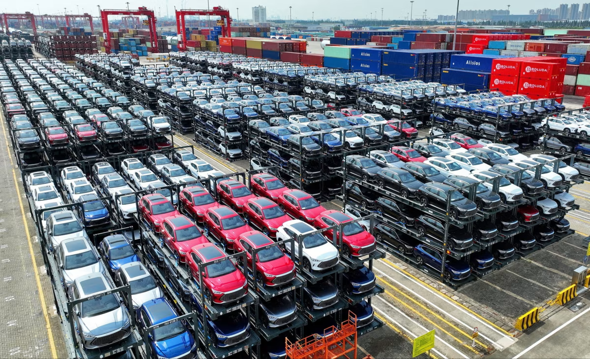 Trung Quốc xả lũ xe điện giá rẻ ra thế giới