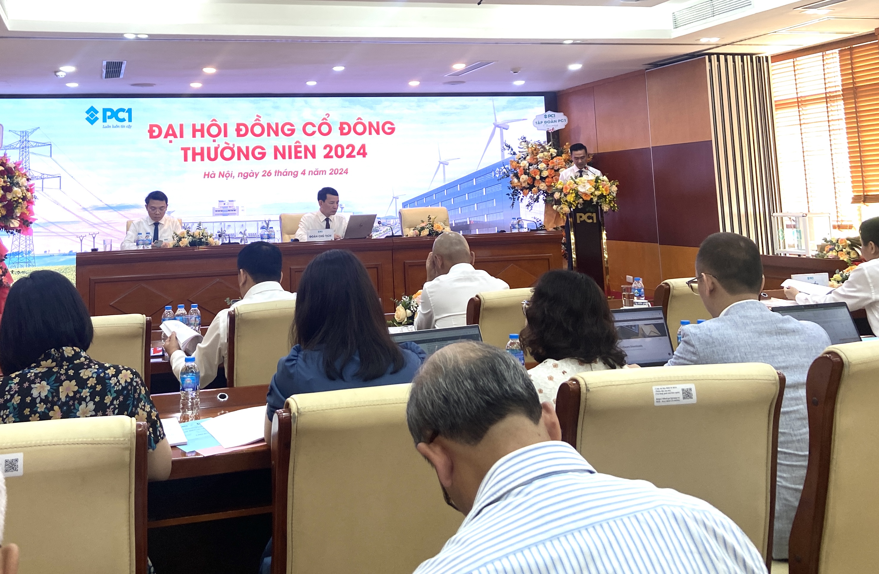 Cổ đông muốn làm rõ mục tiêu lợi nhuận gộp, Chủ tịch PC1 nói "không cần thiết"