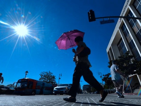 Thời tiết hôm nay ngày 29/4/2024: Nắng nóng gay gắt tiếp tục bao trùm khắp 3 miền