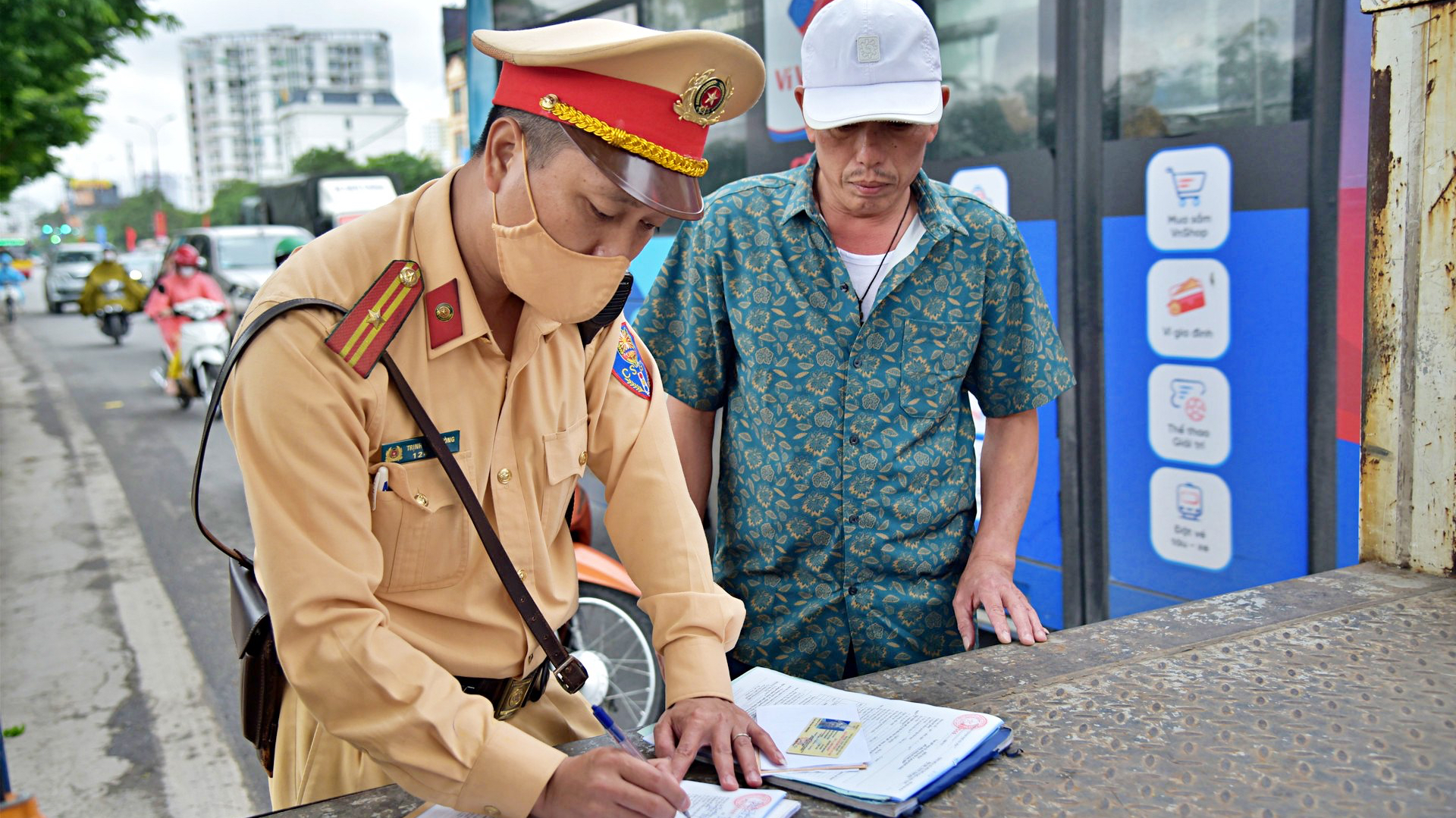 Bộ Công an đề xuất trừ điểm giấy phép lái xe của người vi phạm giao thông