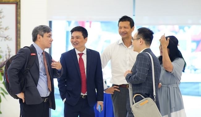 Những 'ngọn núi' doanh nghiệp phải leo trong thực hành ESG