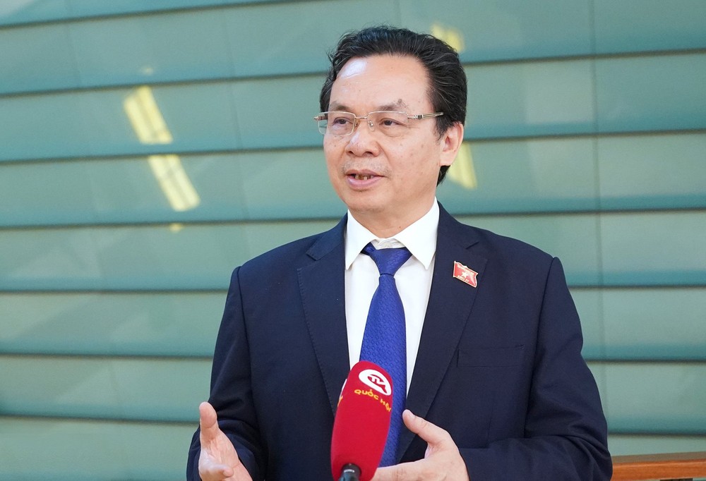 gs-ts-hoang-van-cuong-dai-bieu-quoc-hoi-uy-vien-uy-ban-tai-chinh-ngan-sach-cua-quoc-hoi-7643.jpeg