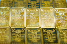 Giá vàng thế giới lẫn trong nước đồng loạt giảm